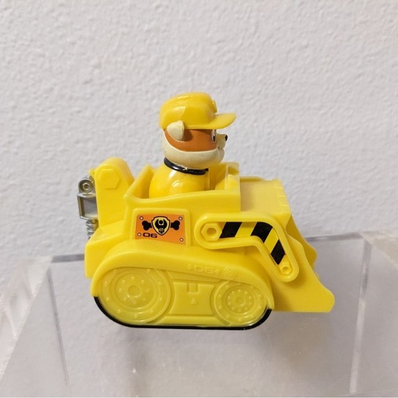 Paw Patrol Rubble's Ultimate Rescue Bulldozer, Moving Scoop and Lift & Mini - Picture 14 of 16